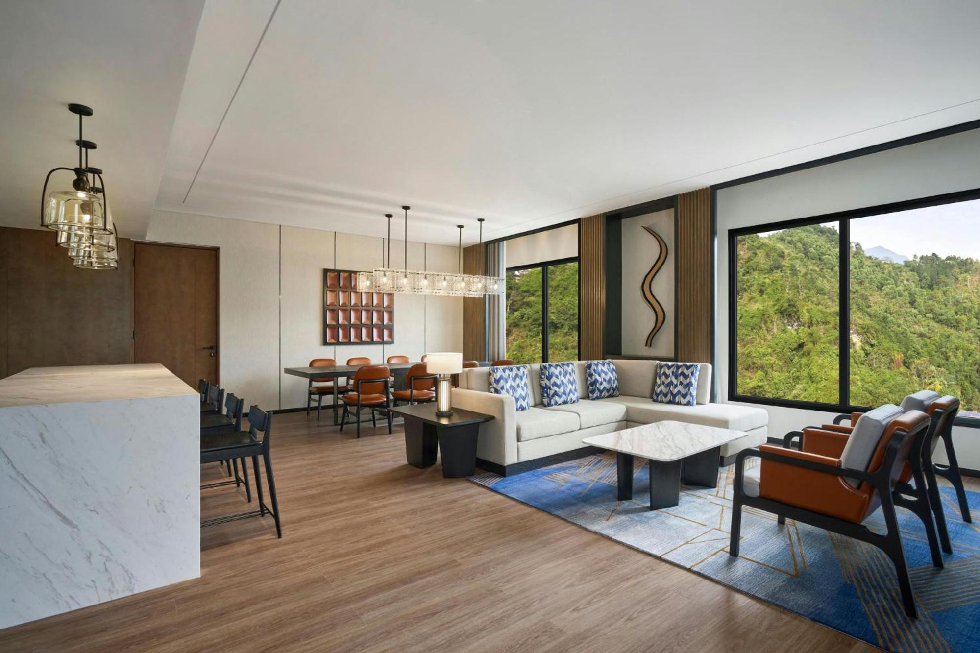 Four Points By Sheraton 河江 外观 照片