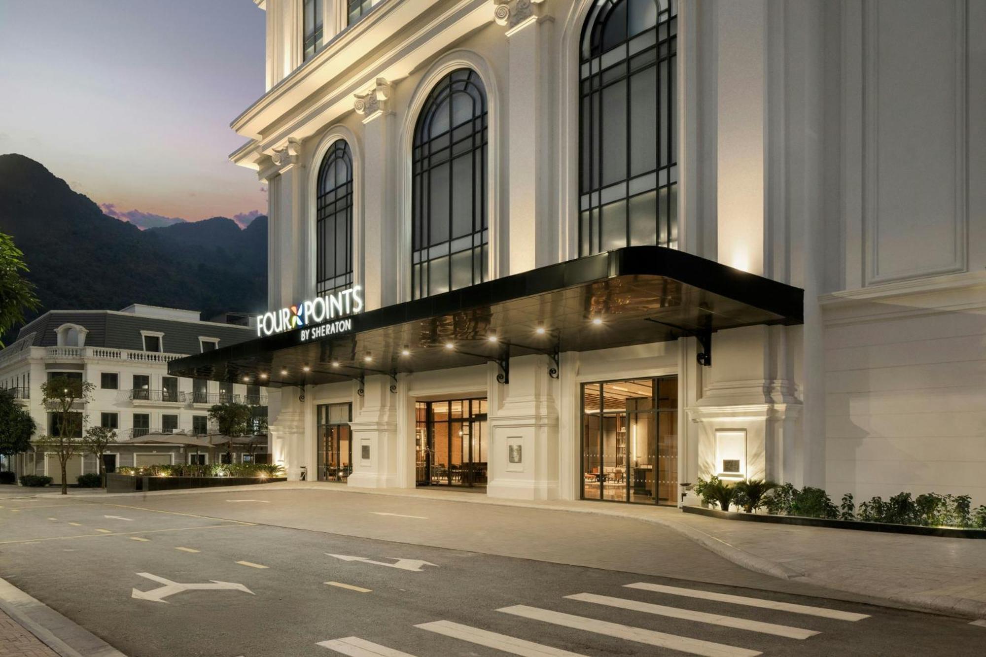 Four Points By Sheraton 河江 外观 照片