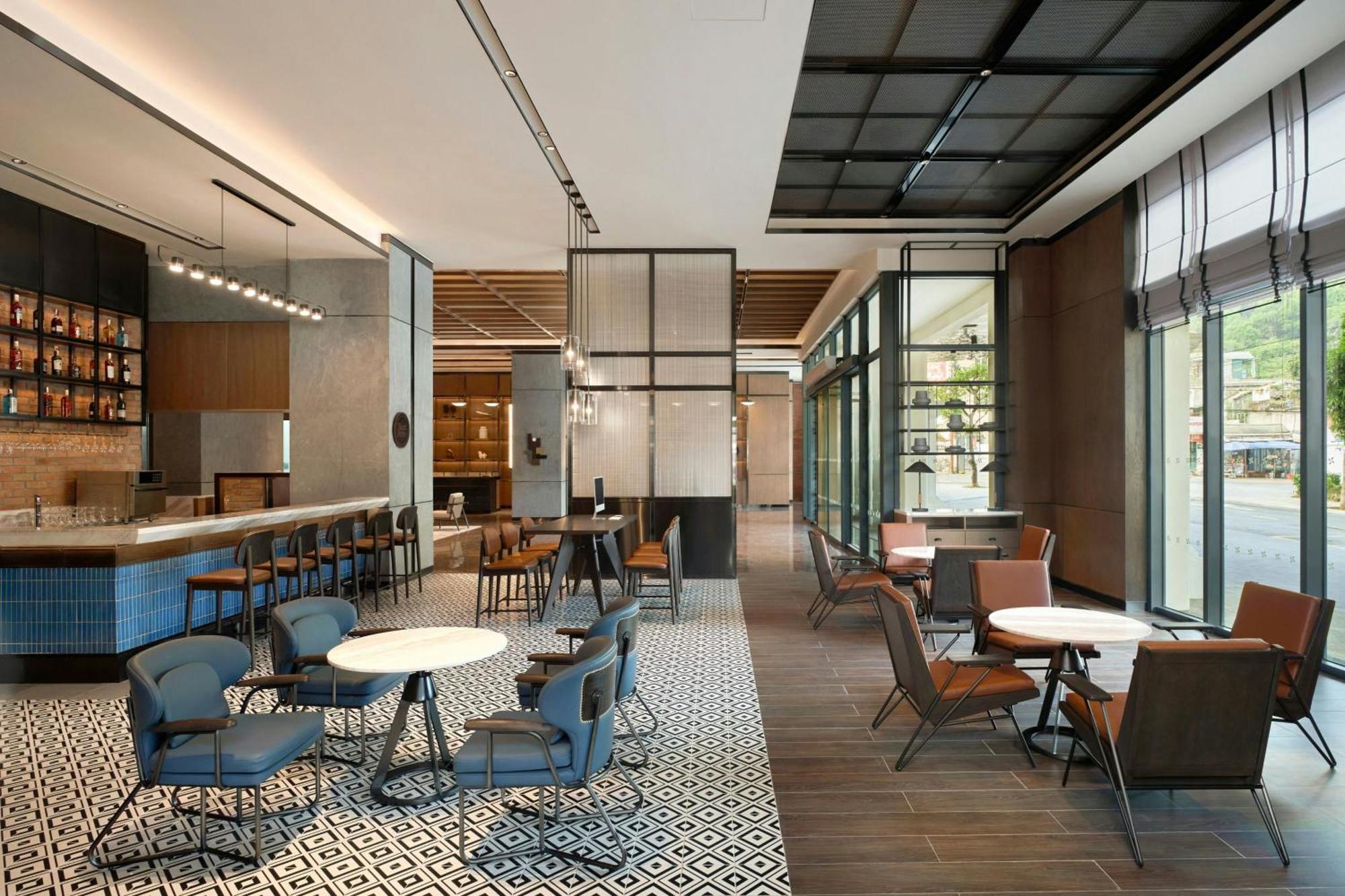 Four Points By Sheraton 河江 外观 照片