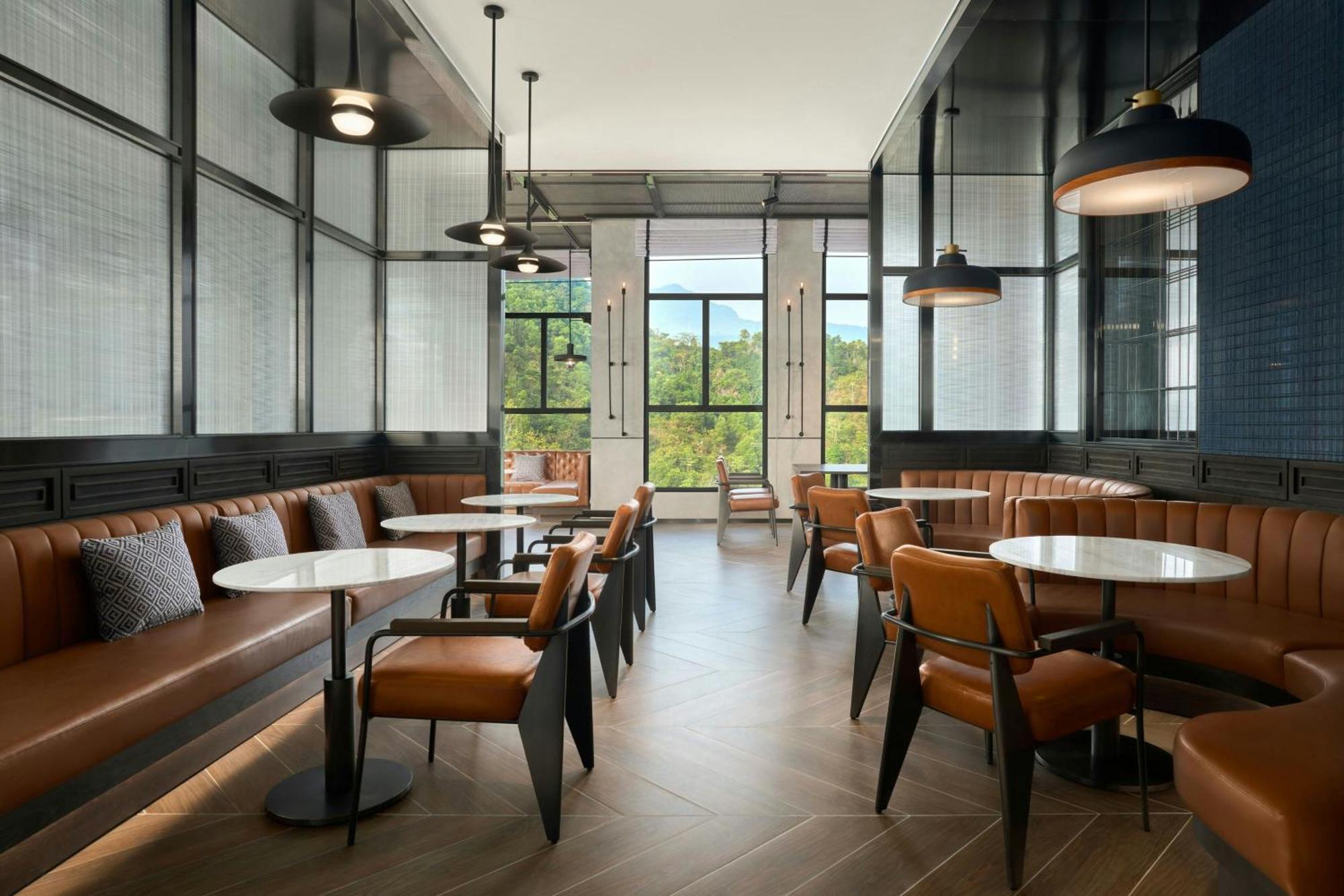 Four Points By Sheraton 河江 外观 照片